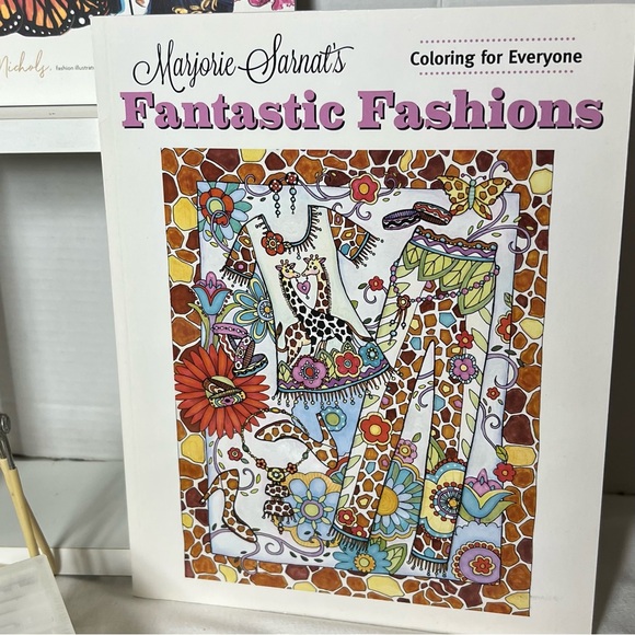 FASHION GIFT SET - Picture 13 of 16